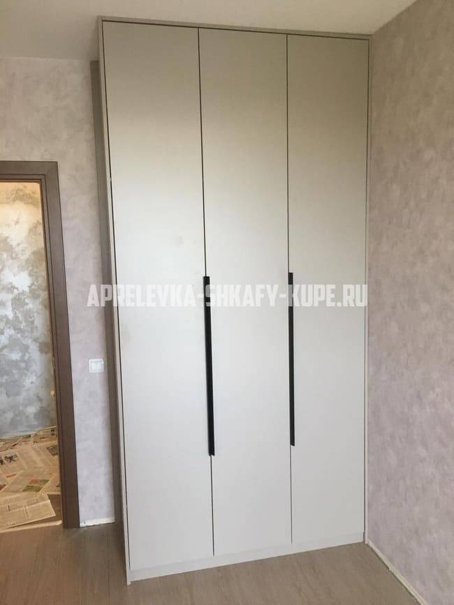 Шкафы в спальню Апрелевка